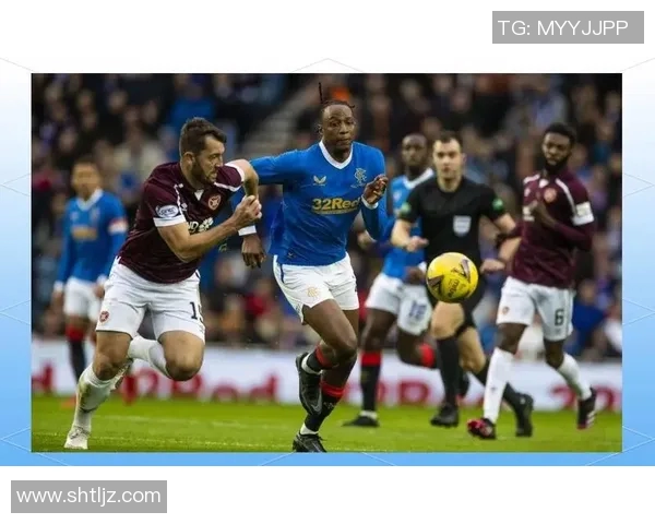 布隆德比对决精彩回顾与分析揭示球队战术与球员表现